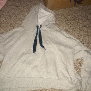 Cropped hoodie